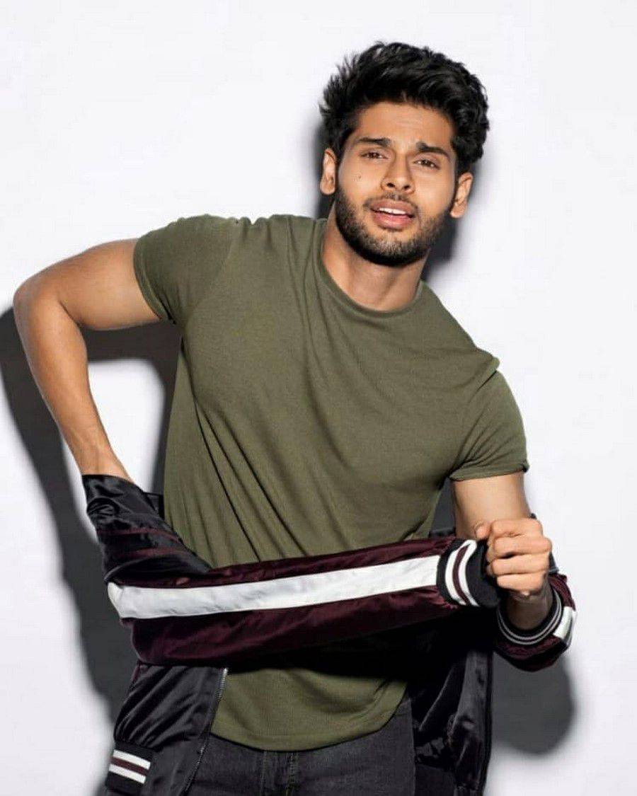 Abhimanyu Dassani age, family, wife, movies, biography 2 Abhimanyu Dassani Actor Images