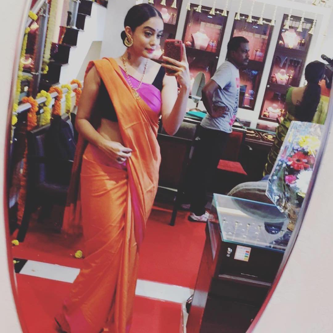 Abhirami Venkatachalam Photos