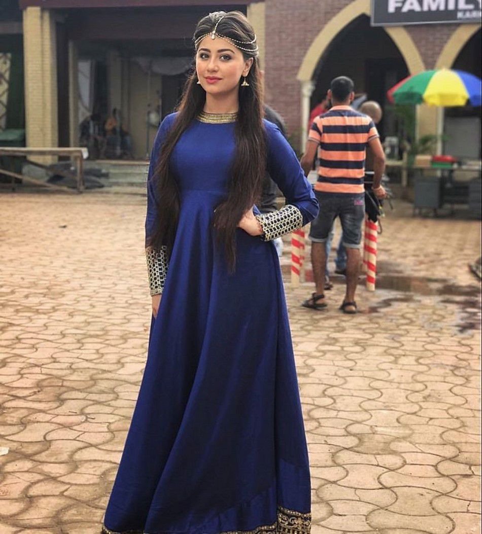 Aditi Bhatia Age, Family, Husband, Serial, Biography 7 Aditi Bhatia Images (2)