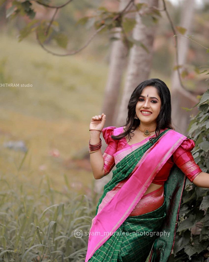 Amrutha Nair Serial Actress Images
