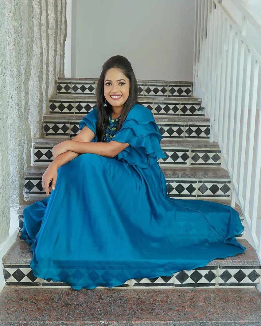 Amrutha Nair Serial Actress Photos