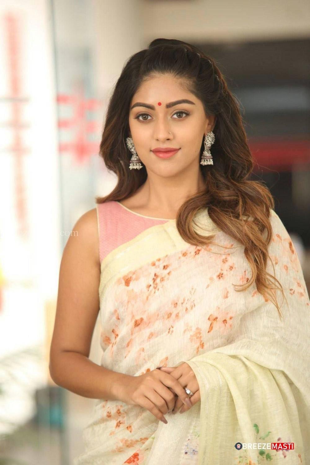 Anu Emmanuel Recent Saree Photos 3