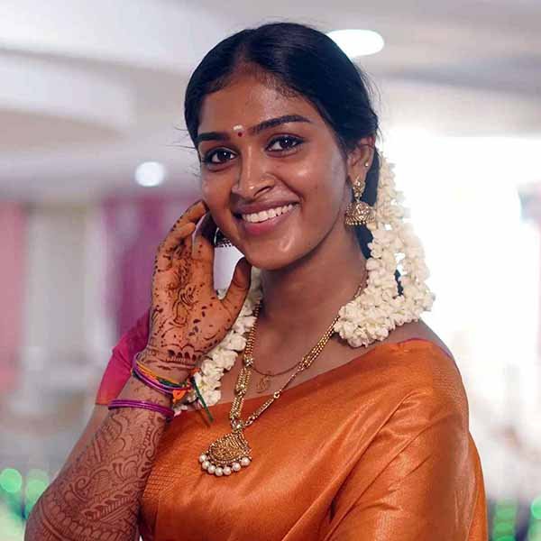 Arthika Actress Photo