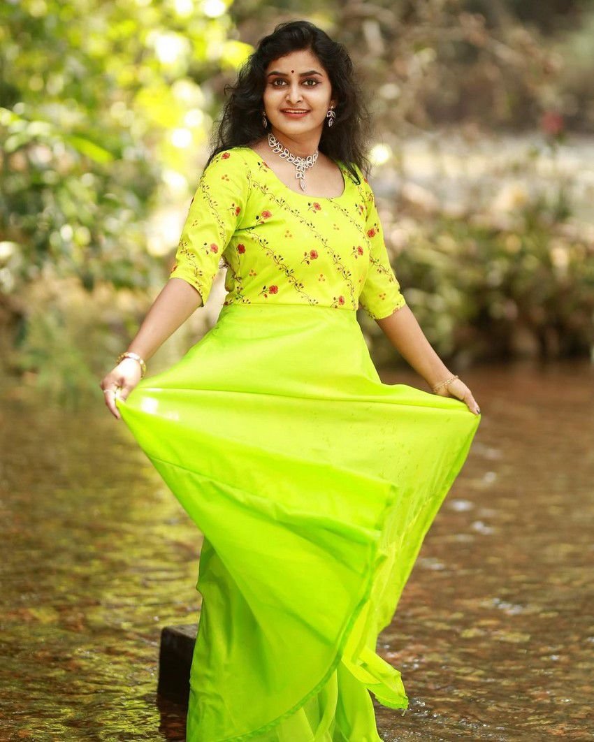 Aswathi Balan Actress Photoshoot