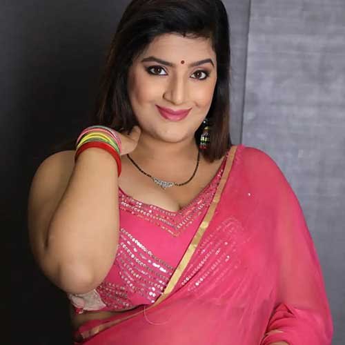 Ayushi Bhowmick as Vandita