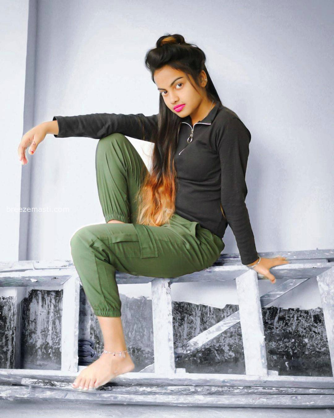 Beauty Khan Latest Pics