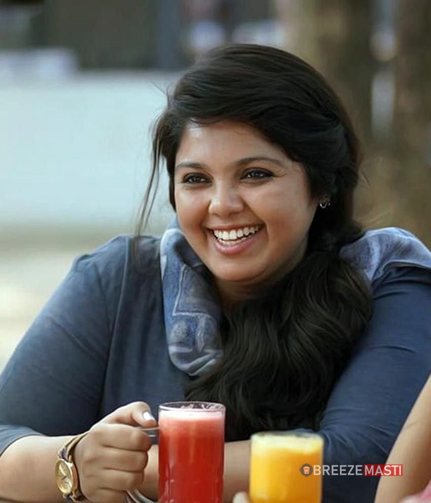 Chinnu Chandni Actress Images