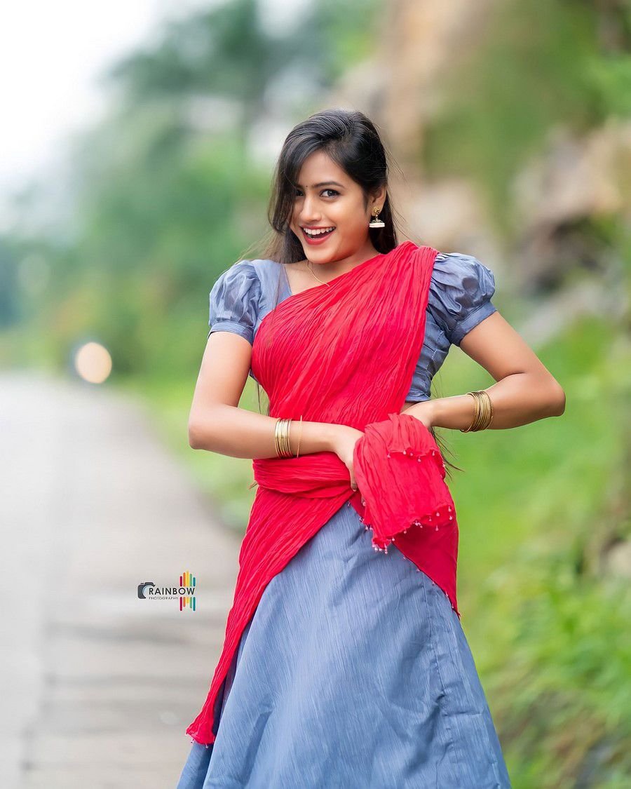 Deepika Aradhya Images