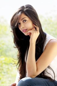 Digangana Suryavanshi Age, Family, Movies, Serial, Biography 9 Digangana Suryavanshi Latest Images