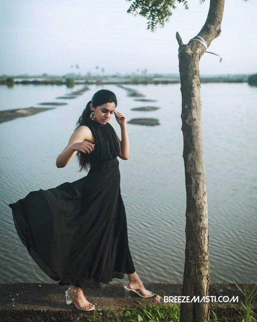 Femina George Malayalam Actress Photoshoot