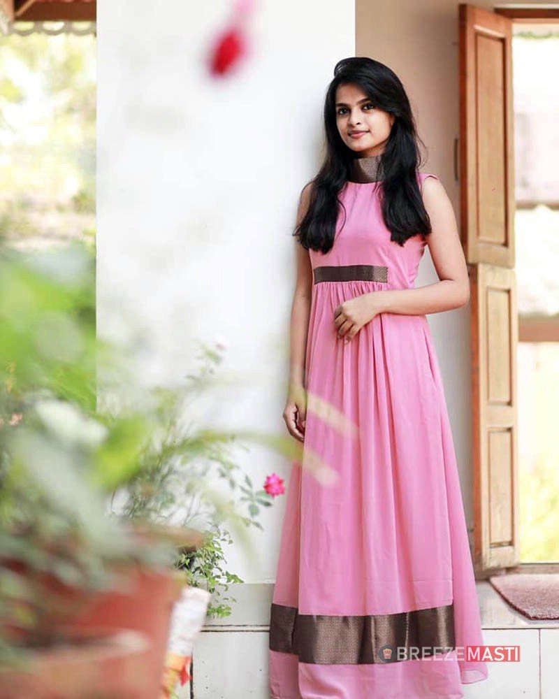 Gopika Ramesh Age, Wiki, Height, Family, Movies, Biography 4 Gopika Ramesh Actress Photos