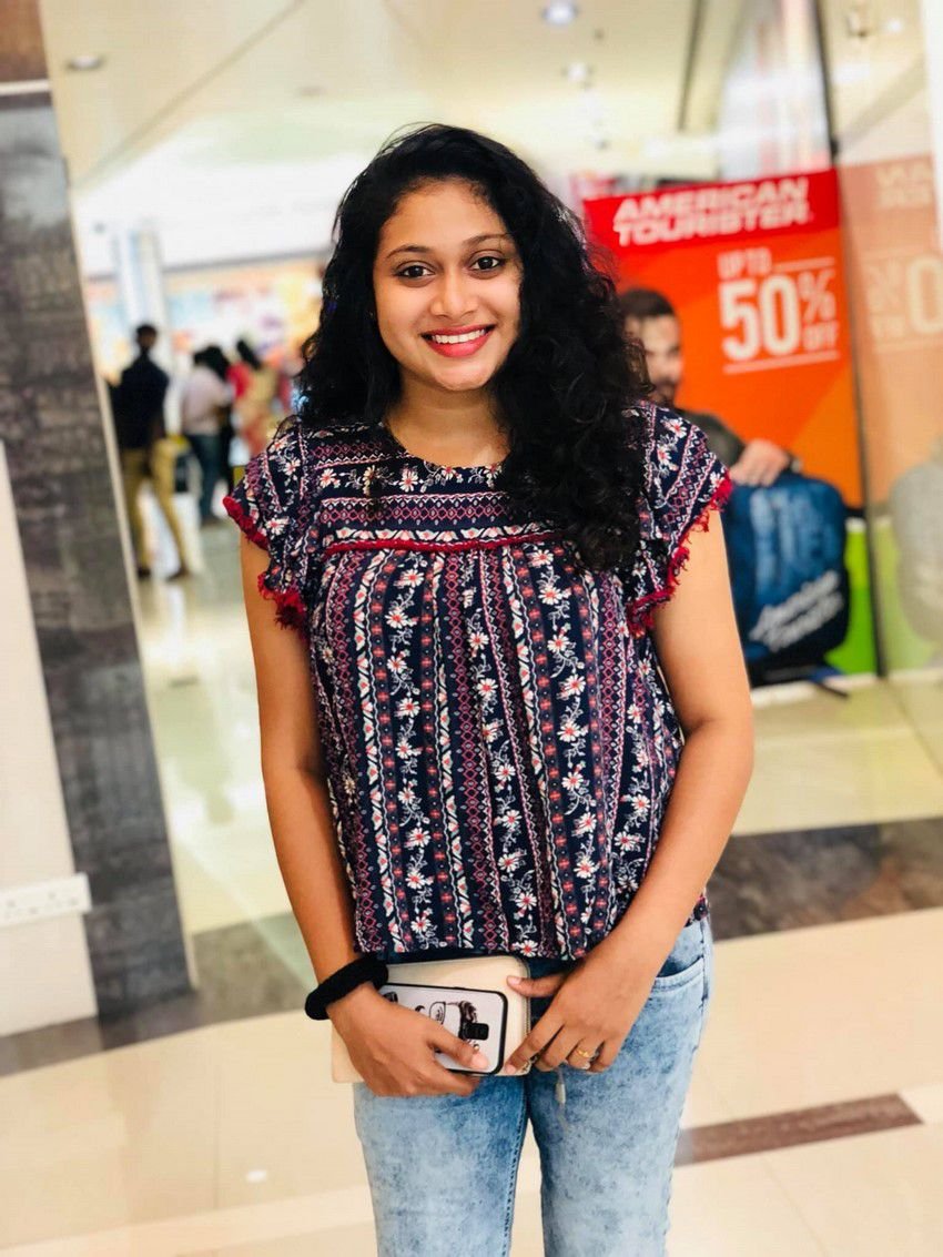 Janaki Sudheer Actress Images