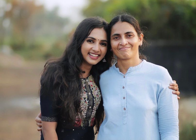 Janvi Byju With Mother Photo