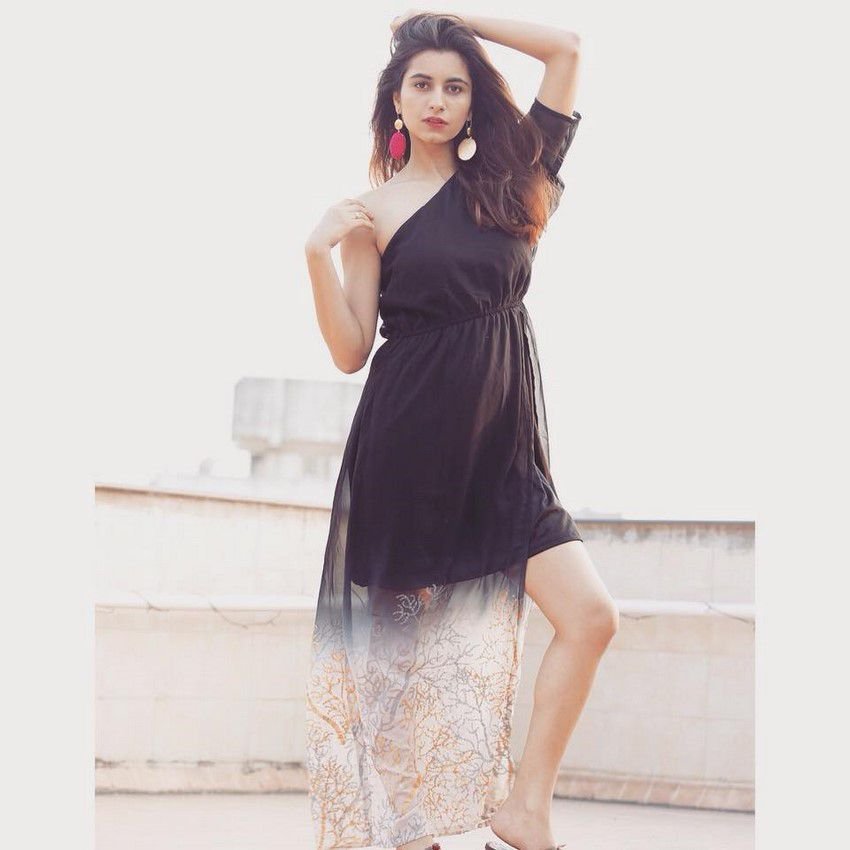 Kanupriya Gupta Photoshoot