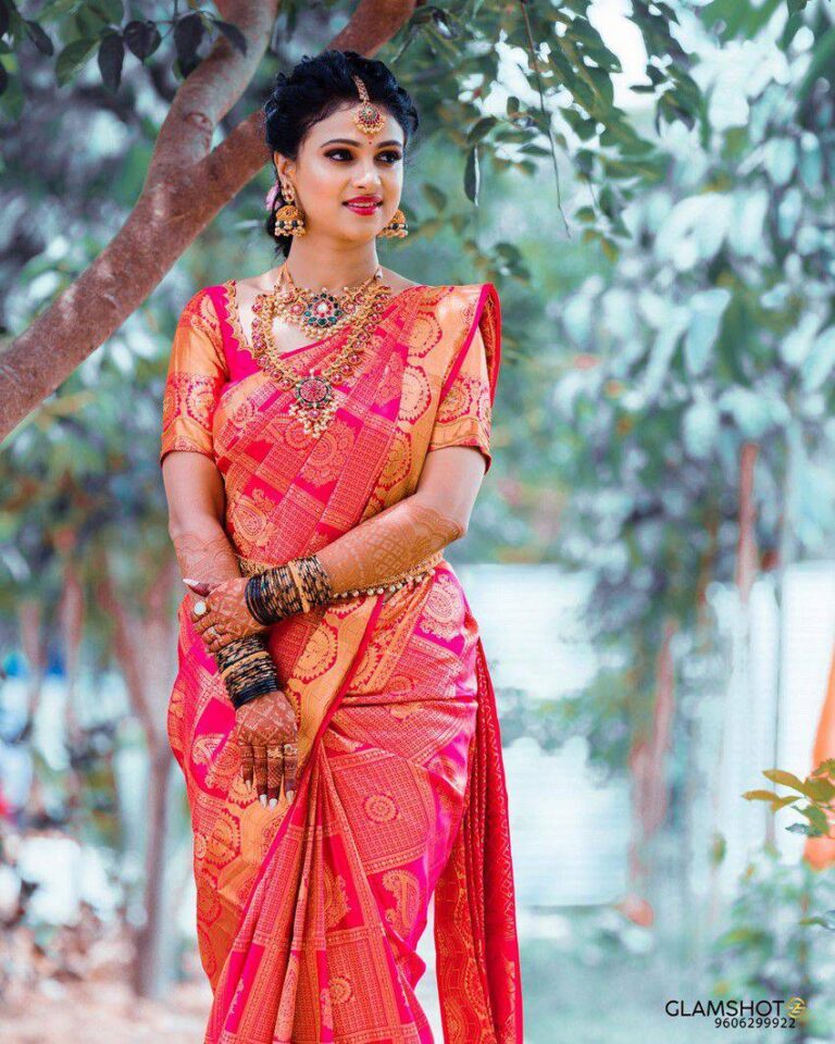 Kavitha Gowda Age, Height, Family, Husband, Serial, Movies, Wiki ...