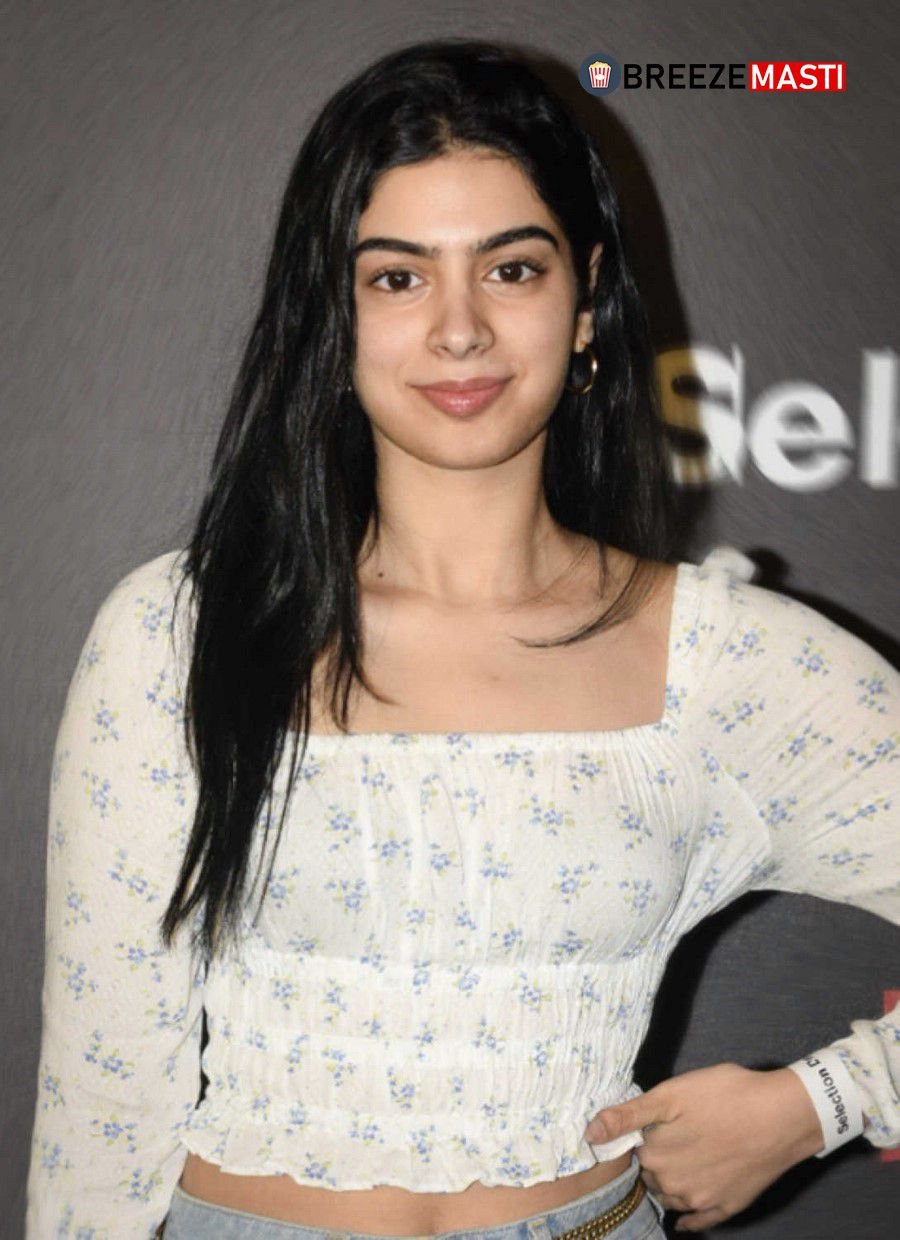 Khushi Kapoor Images