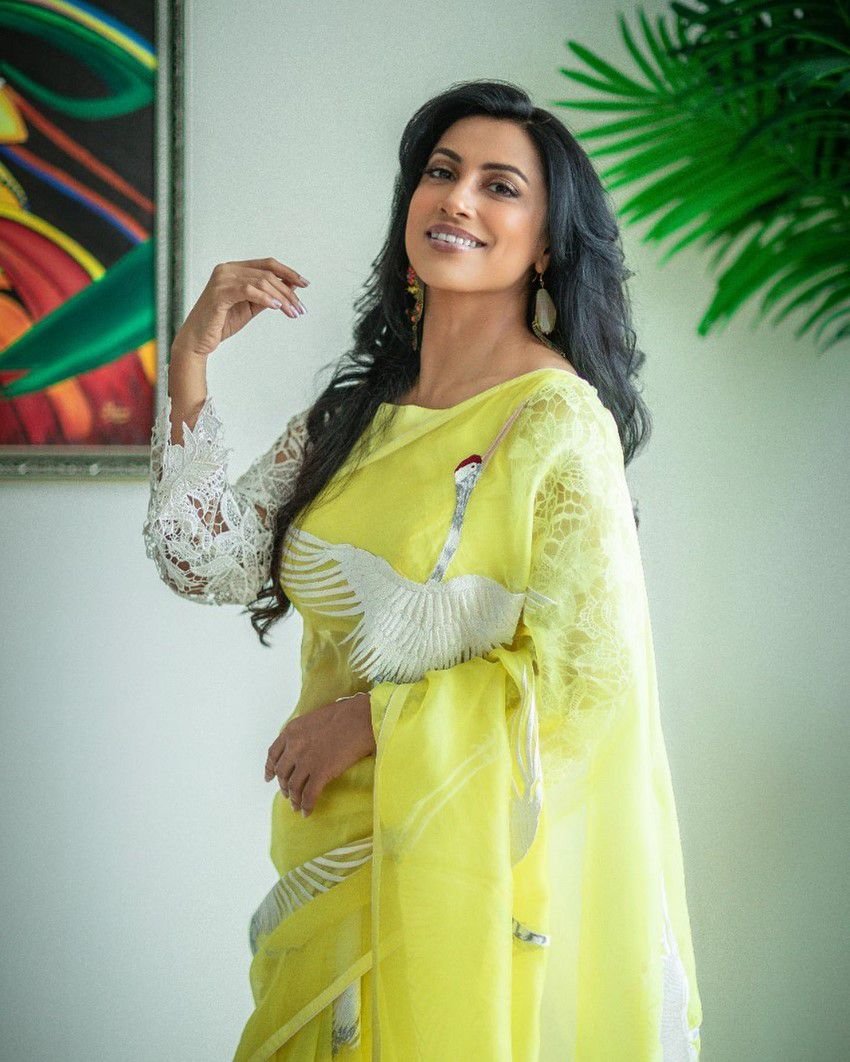 Kranti Redkar Marathi Actress Images