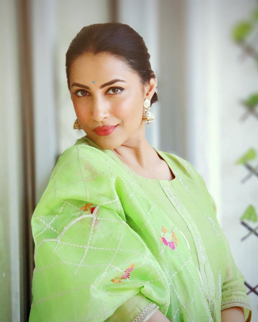 Kranti Redkar Marathi Actress Photoshoot