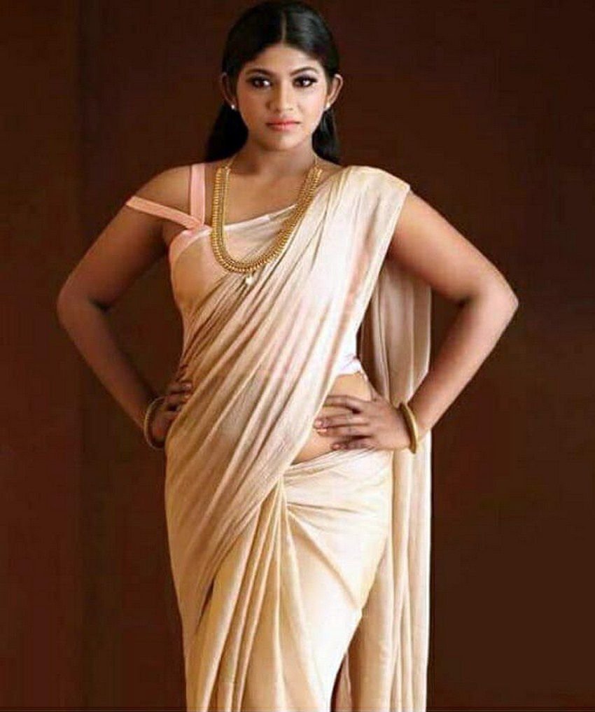 Lakshmika Sajeevan Malayalam Actress Photos (2)