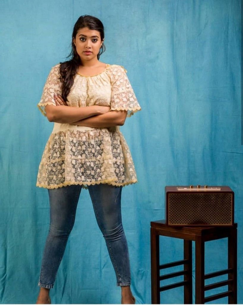 Madhuri Braganza Age, Family, Husband, Movies, Biography 2 Madhuri Braganza Malayalam Actress Images