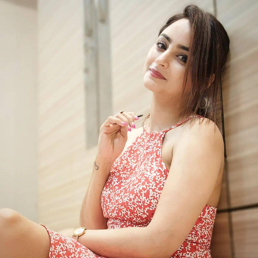 Madirakshi Mundle Actress Images