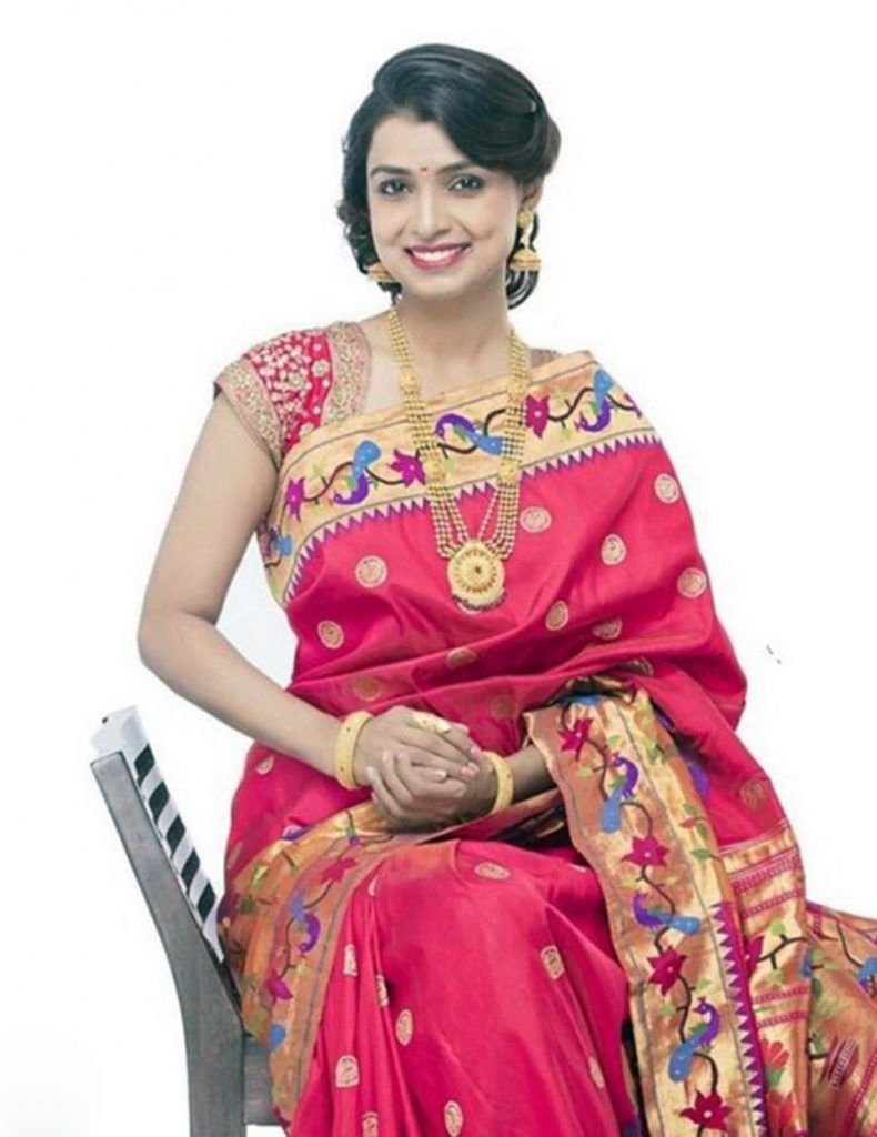Mayuri Deshmukh Age, Family, Husband, Serial, Biography 2 Mayuri Deshmukh Actress Saree Stills