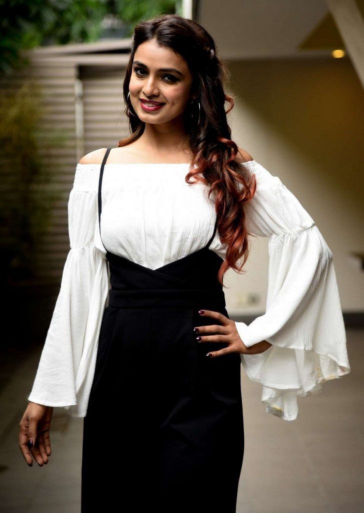 Mayuri Deshmukh Age, Family, Husband, Serial, Biography 4 Mayuri Deshmukh Pictures