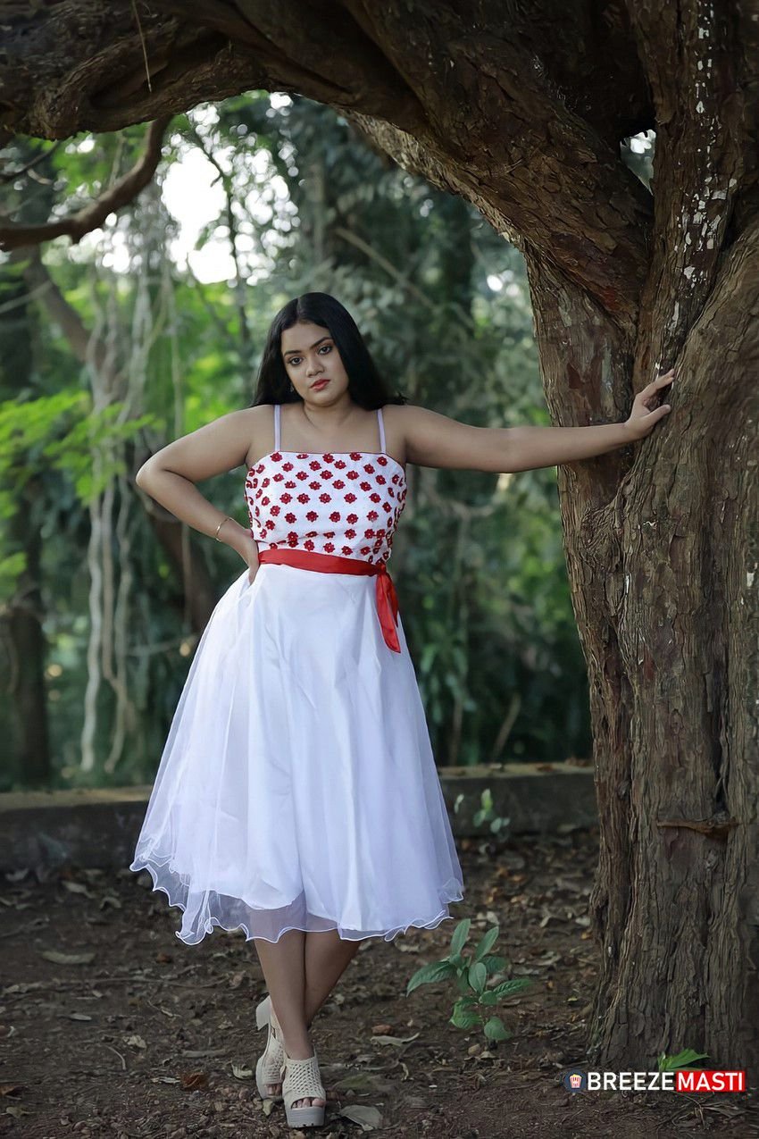 Meenakshi Mahesh Actress Images