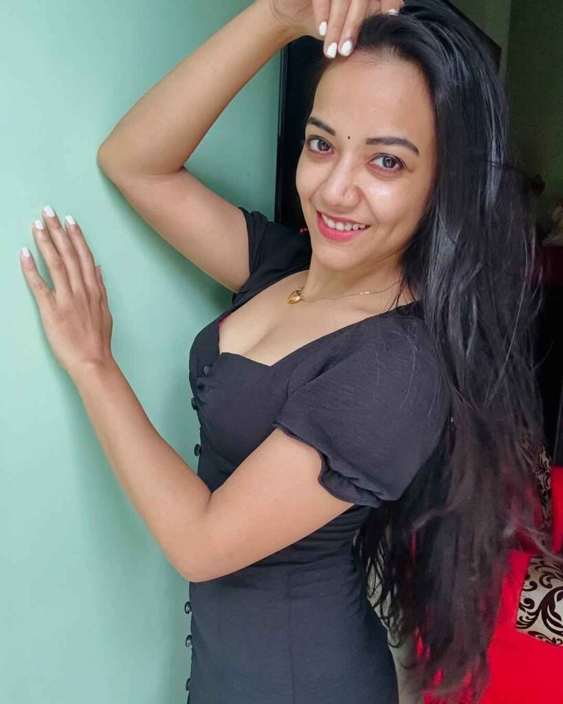 Mishti Basu Photos