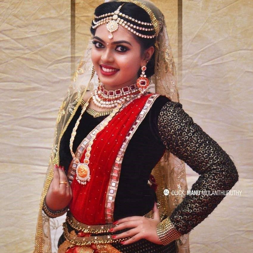 Mridula Vijay Serial Actress Images