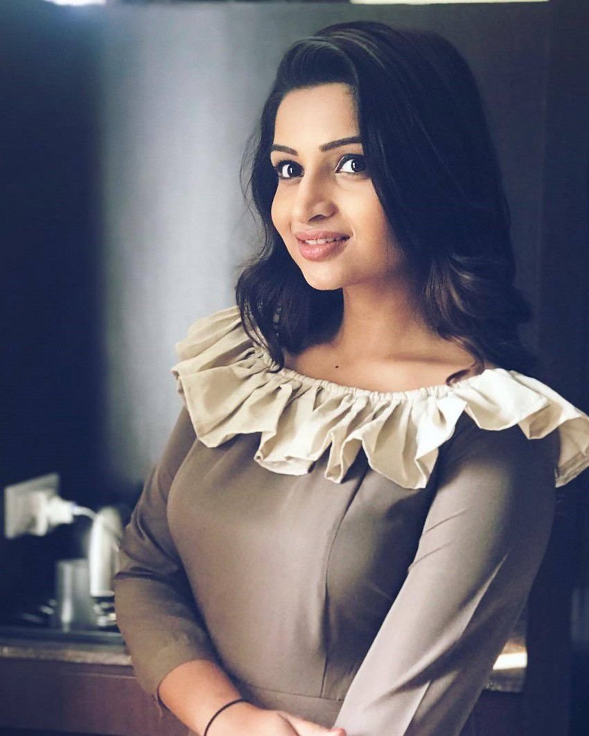 Nakshathra Nagesh Image Gallery