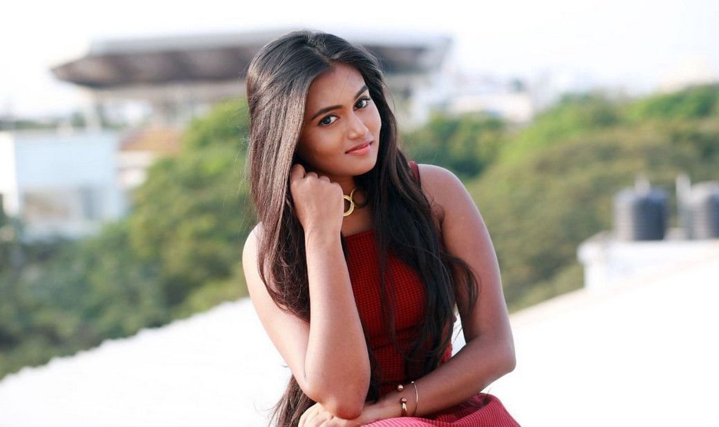 Neethu Vasudevan Hot Photoshoot