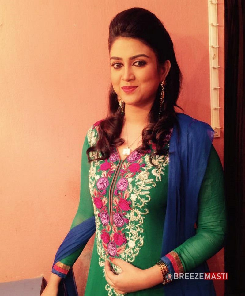 Ragini Sutradhar Actress Photoshoot
