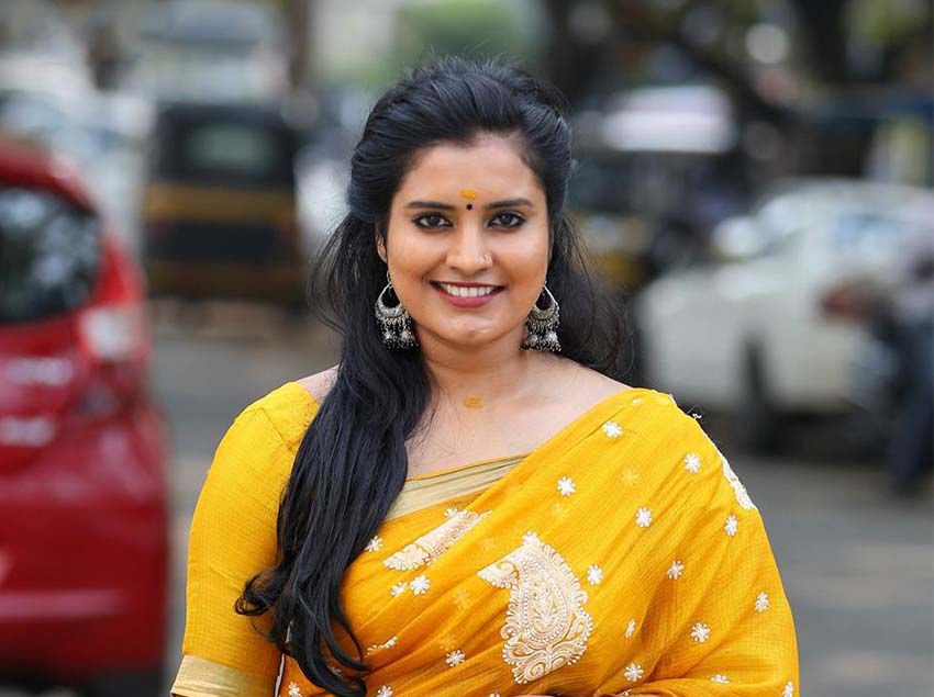 Roshna Ann Roy Wiki, Age, Family, Husband, Movies, Biography