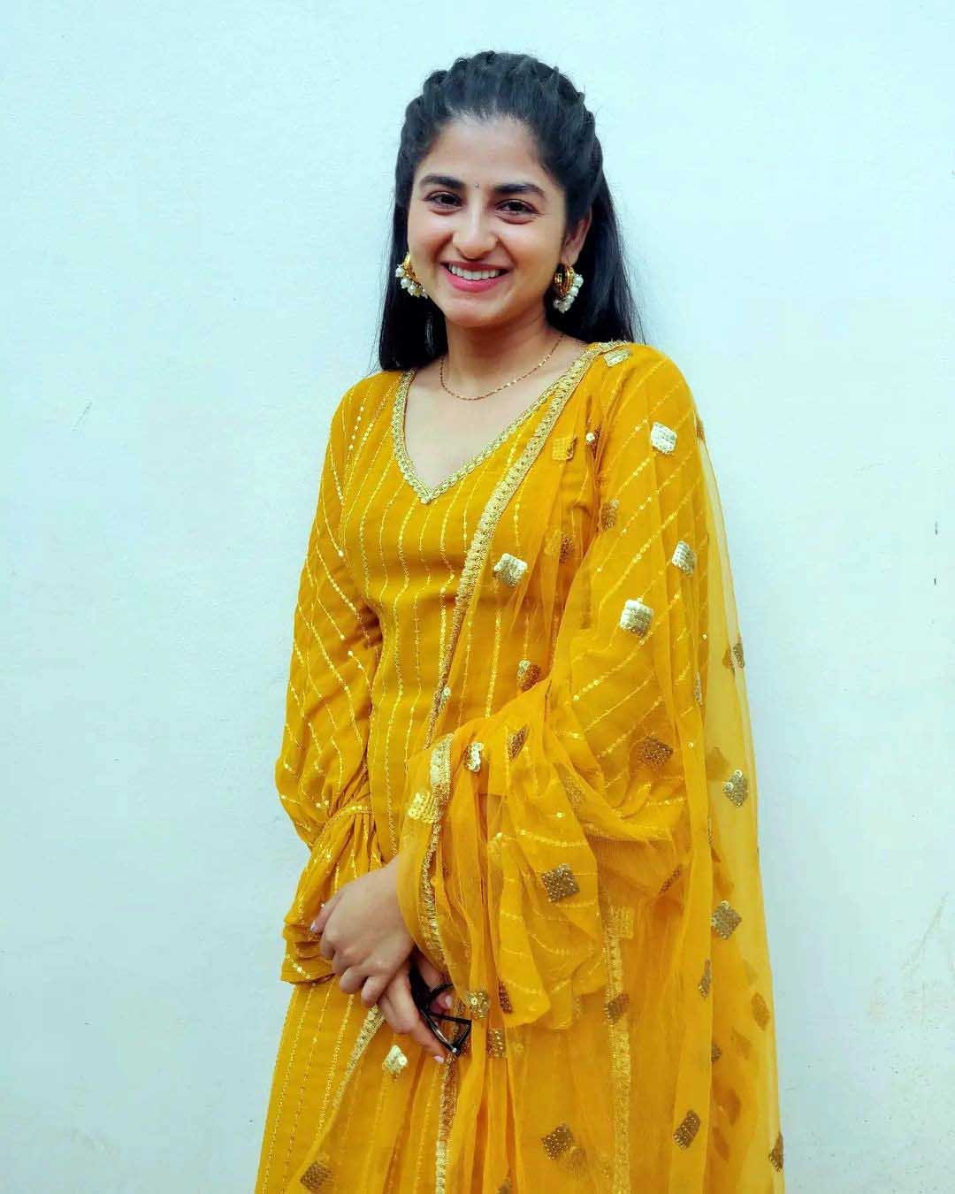 Samridhi Singh Actress Photoshoot