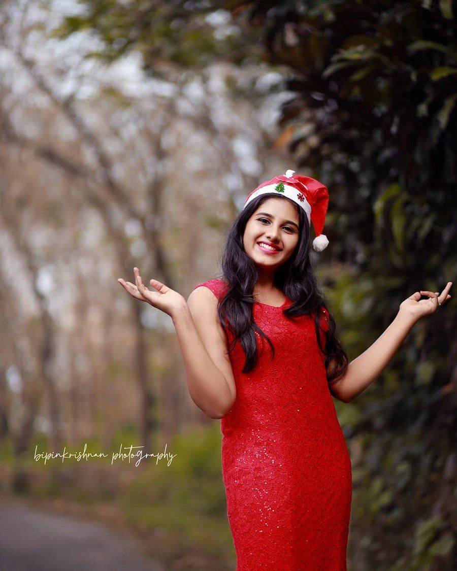 Serial Actress Maneesha Mahesh Images
