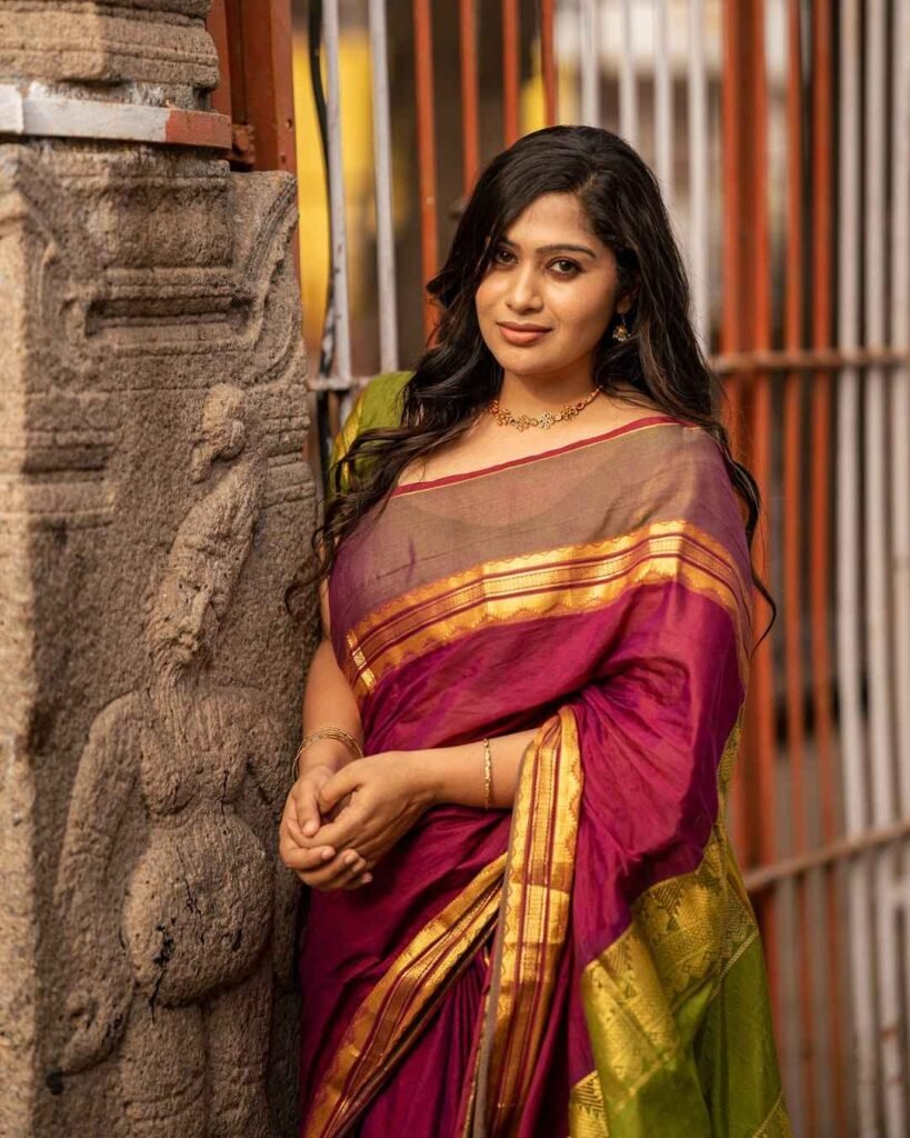 Shobana Uthaman Age, Family, Husband, Serial, Biography 3 Shobana Uthaman Actress Images