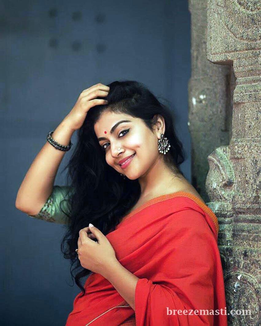 Shruti Ramachandran Actress Photos