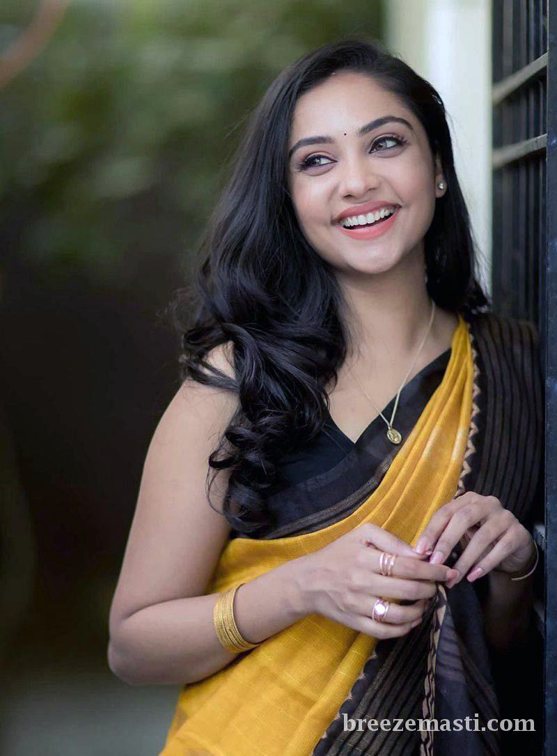 Smruthi Venkat Tamil Actress Images