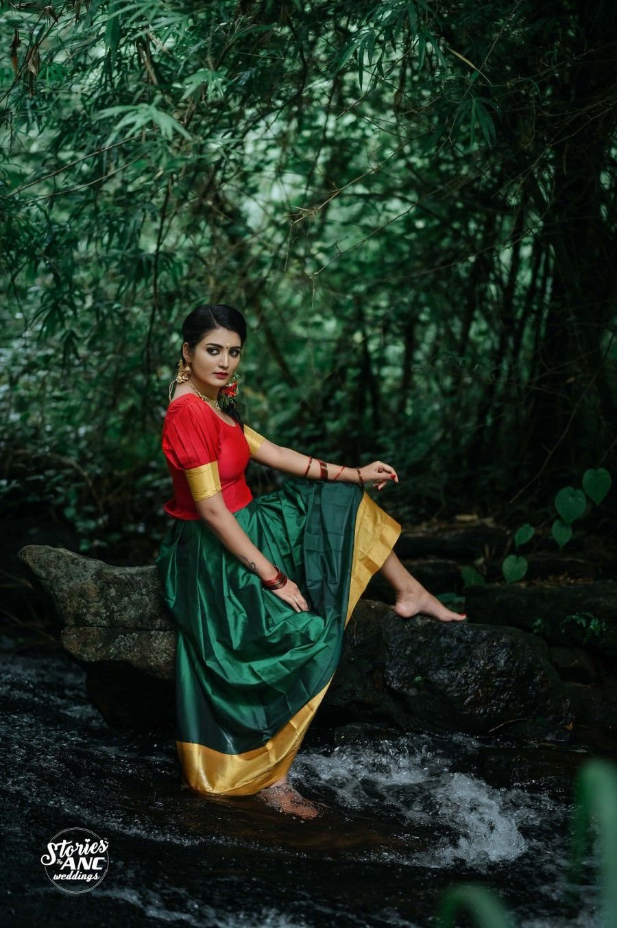 Snisha Chandran Actress Images