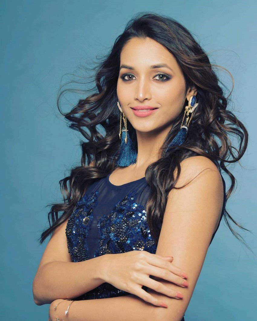 Srinidhi Shetty Actress Photos