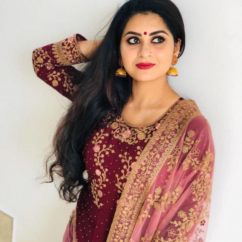 Sruthi Lakshmi Age, Family, Husband, Movies, Serials, Biography 5 Sruthi Lakshmi Malayalam Actress Photoshoot