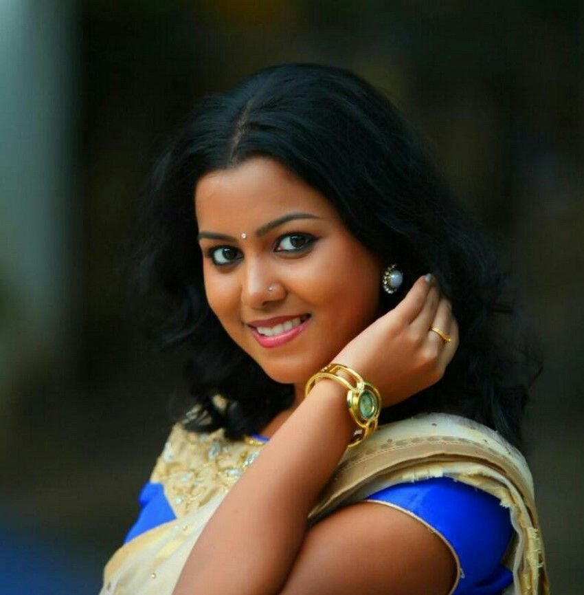 Sruthy Suresh Actress Photos