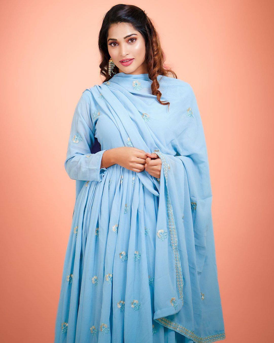 Subhashree Rayaguru Age, Family, Husband, Movies, Biography 3 Subhashree Rayaguru Actress Photos