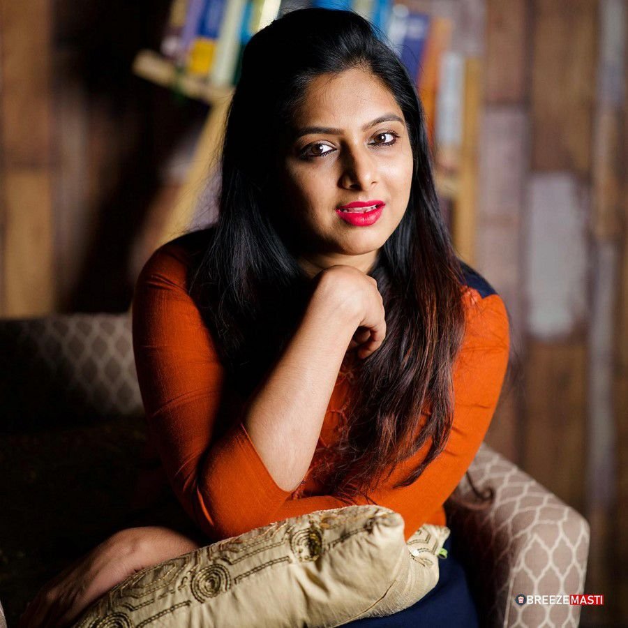 Syamantha Kiran Actress Images