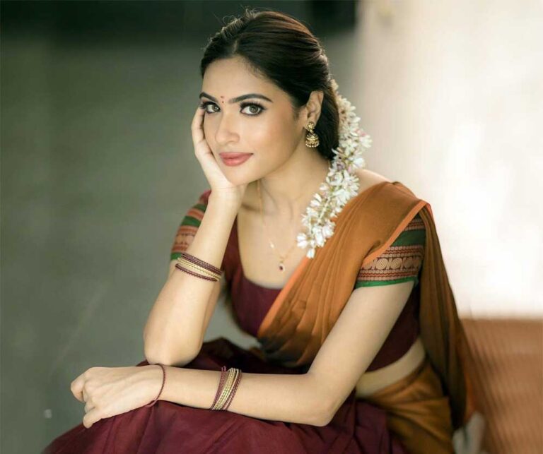 Tarini Kalingarayar Age, Family, Boyfriend, Wiki, Biography - BREEZEMASTI