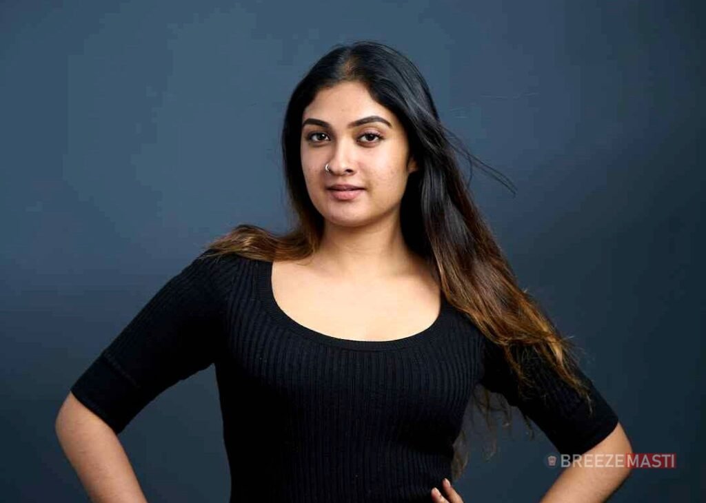 Teja Lakshmi Jayan (Kunjatta) Age, Parents, Movies, Biography, Wiki 1 Teja Lakshmi Jayan (kunjatta) Age, Parents, Movies, Biography, Wiki