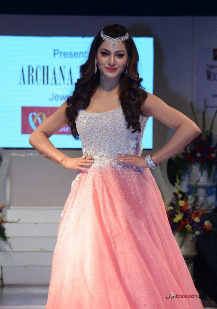Urvashi Rautela Latest Stills