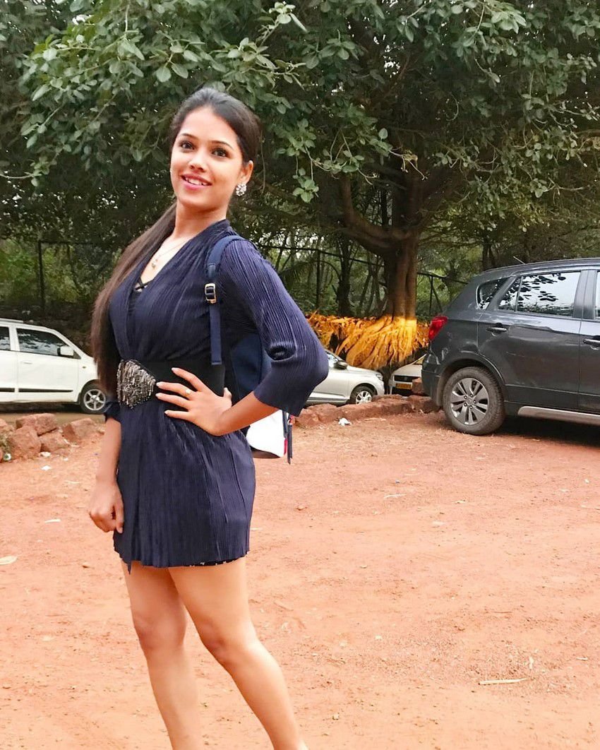 Vinitha Jaganathan wiki, age, family, husband, serial, biography 4 Vinitha Jaganathan Serial Actress Photoshoot