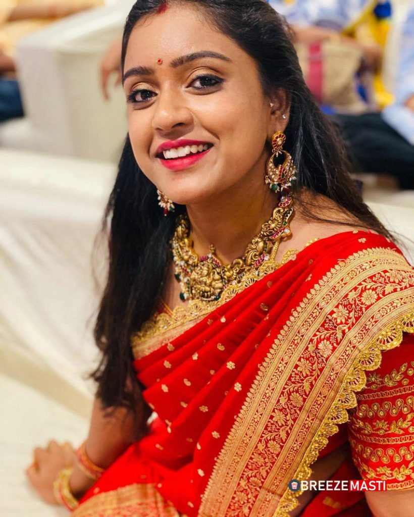 Vithika Sheru Age, Family, Husband, Movies, Biography - BREEZEMASTI